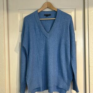 Banana Republic Blue Vneck Sweater